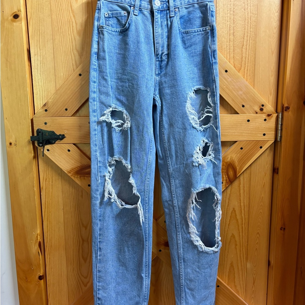 Urban Outfitters Blue Boyfriend Jeans Distressed Casual